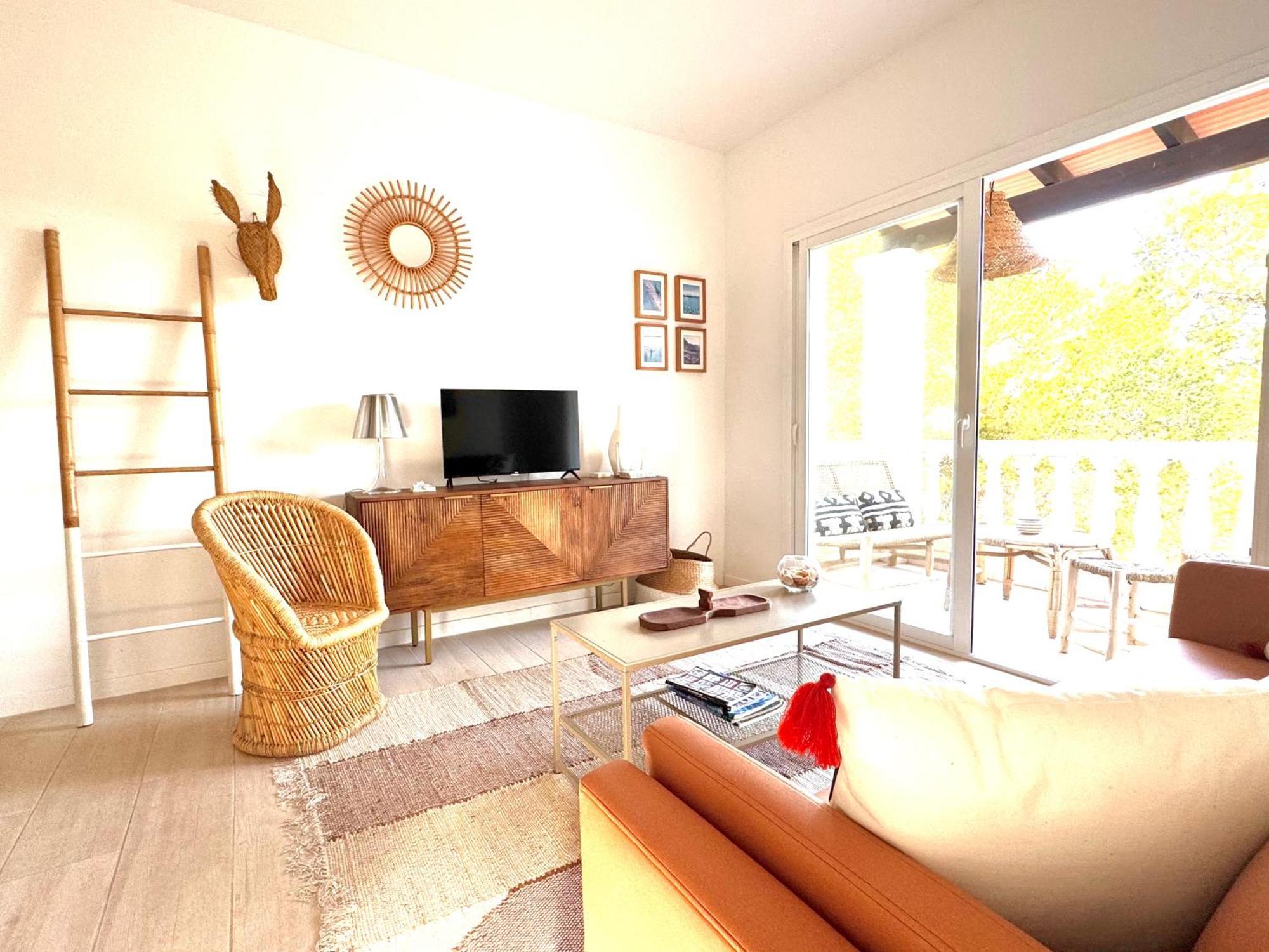 Appartement Es Pujols proche plage, vue mer Extérieur photo