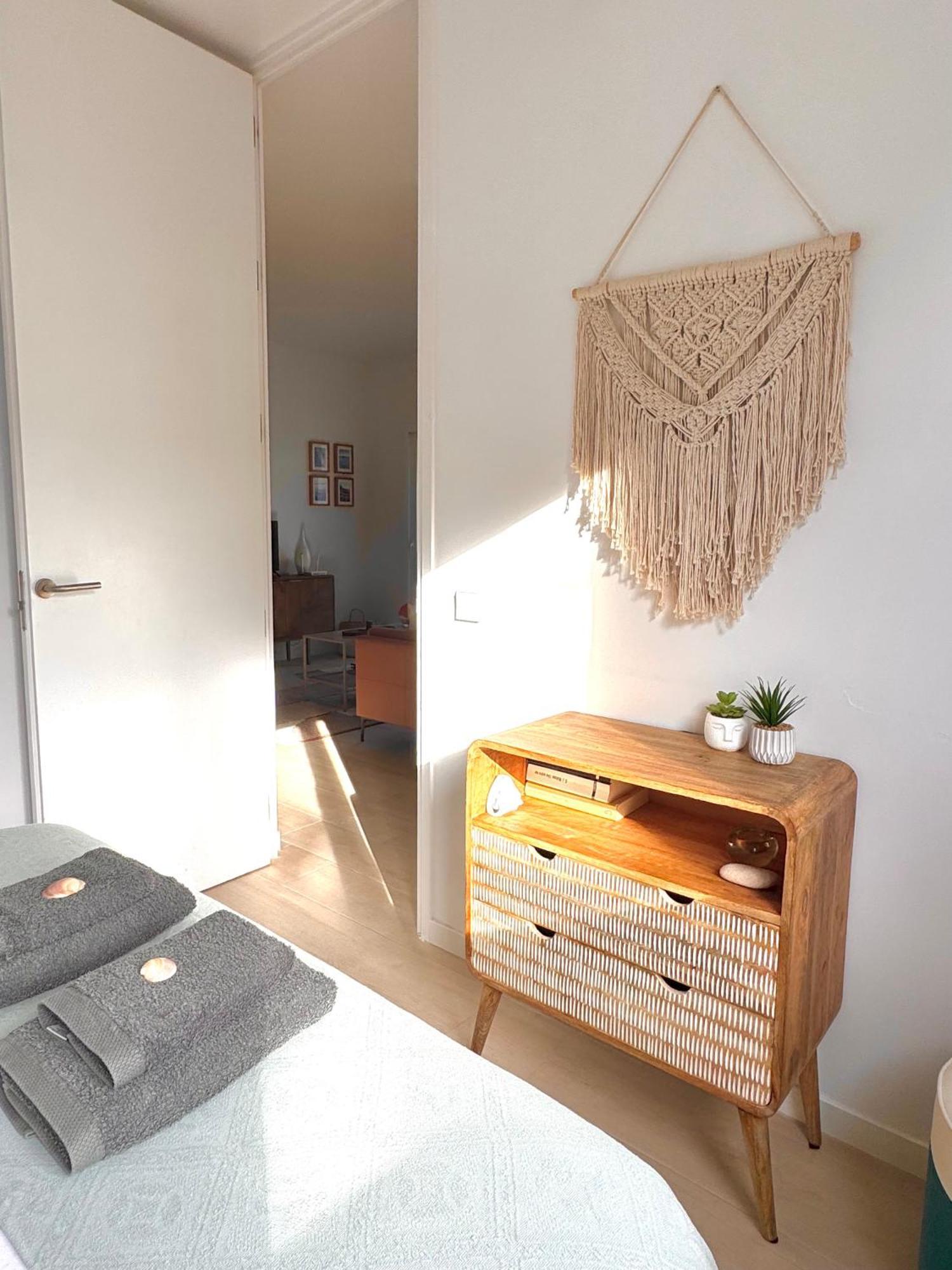 Appartement Es Pujols proche plage, vue mer Extérieur photo